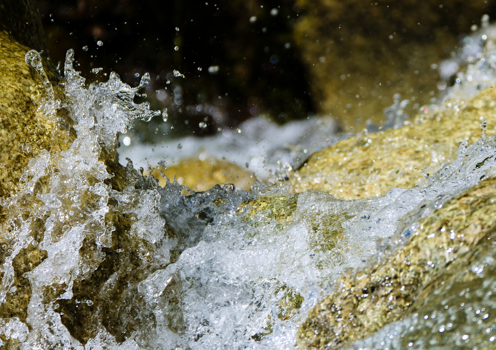 Water splashes in the Triftbach River (Matter Valley, Valais)
